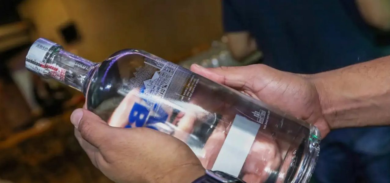 175833suspeito-de-vender-bebidas-adulteradas-com-metanol-e-preso-na-bahia-3 175833suspeito-de-vender-bebidas-adulteradas-com-metanol-e-preso-na-bahia-3