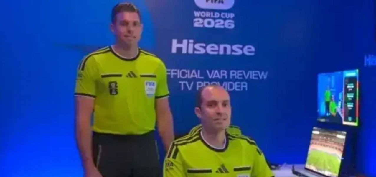 183984monitor-da-fifa-pede-afastamento-de-arbitro-do-var-apos-gesto-supremacista-na-copa-do-mundo-3
