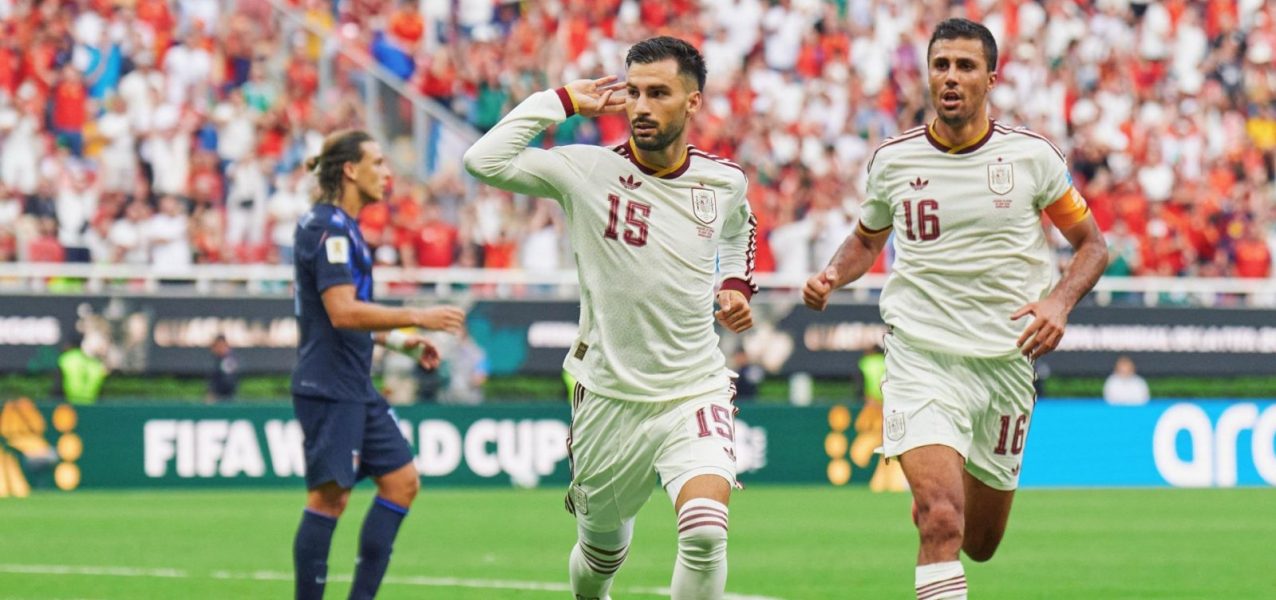 184585espanha-vence-se-classifica-em-primeiro-do-grupo-e-elimina-o-uruguai-da-copa-3