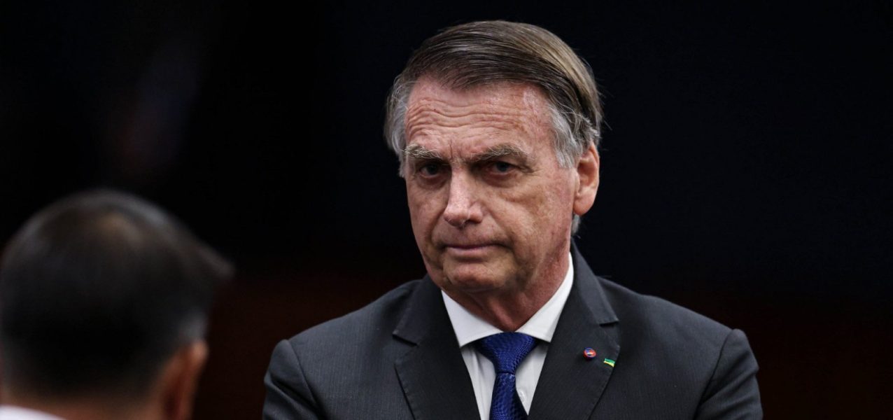 184620defesa-diz-que-bolsonaro-nao-cometeu-falta-grave-e-solicita-prorrogacao-da-prisao-domiciliar-3