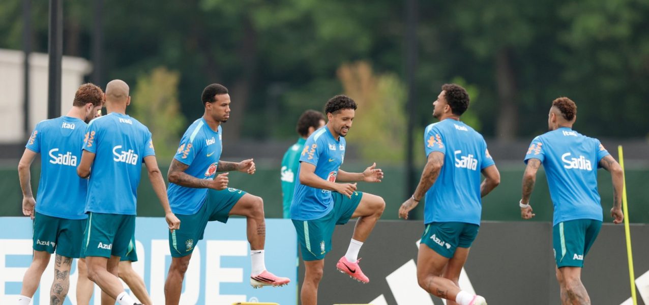 184779brasil-inicia-preparacao-para-oitavas-da-copa-contra-noruega-3