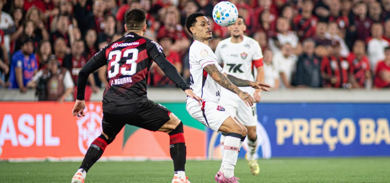 186332vitoria-perde-para-o-athletico-pr-e-se-complica-nas-oitavas-da-copa-do-brasil-3